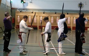 CD 92 SALLE ARCS SANS VISEUR